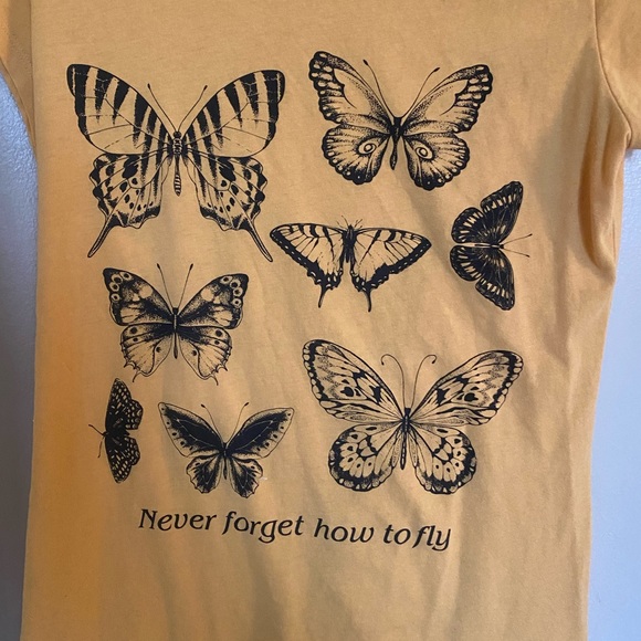 Wound Up, Yellow Butterfly Tee, size XL - Picture 3 of 4